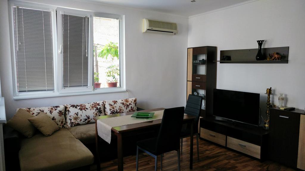 Single Apartment Elit Černomorec Exterior foto